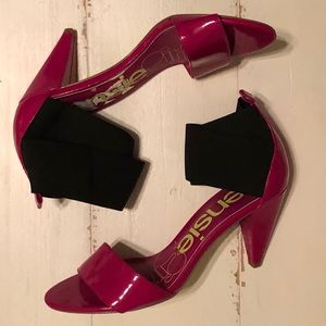 🆕 Kensie Girl Patent Leather Heels